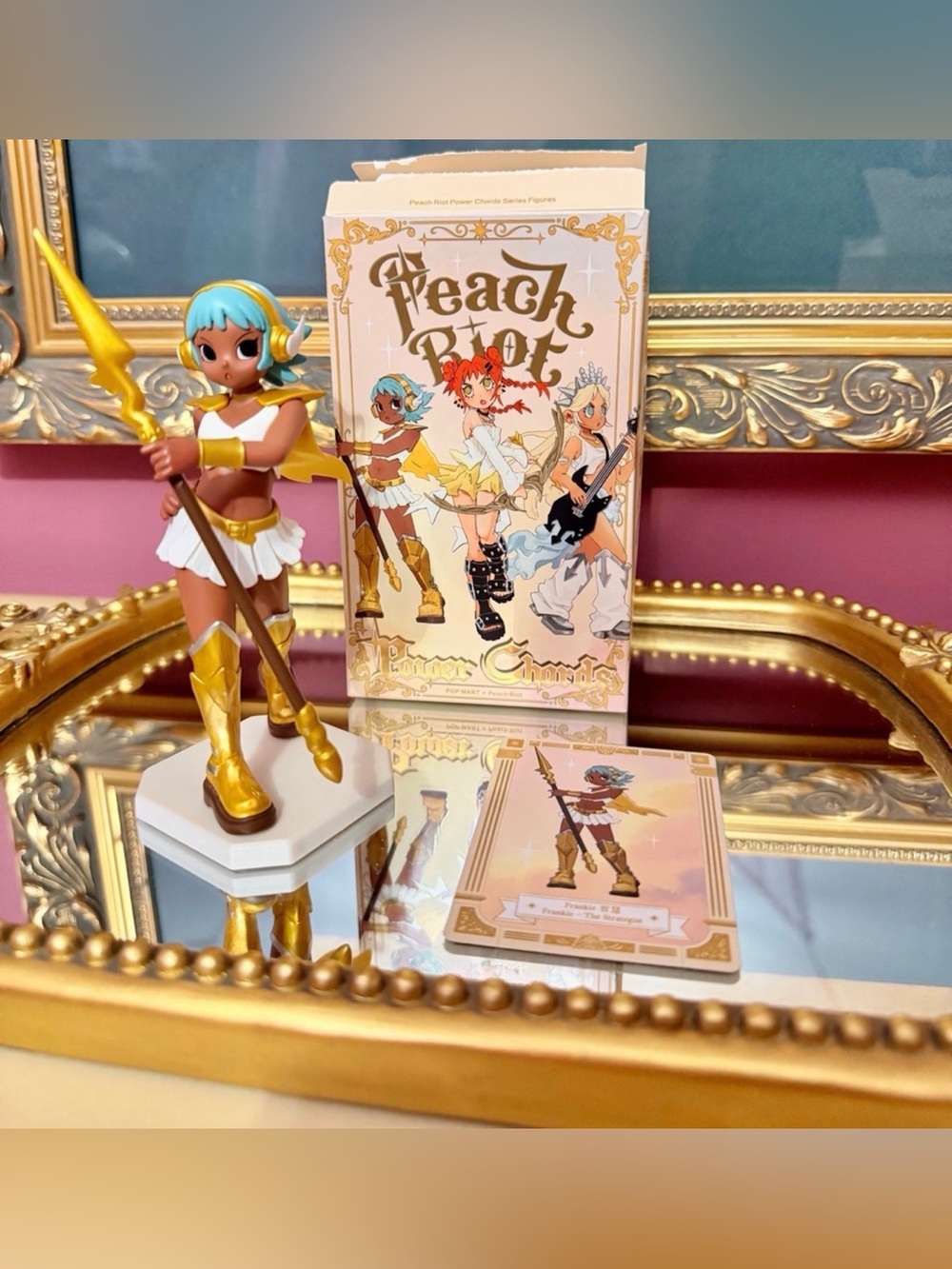 Frankie Figures-Reserved - Picture 2 of 4
